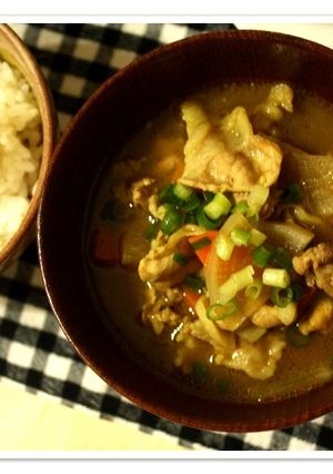残ったカレーで！リメイクカレー豚汁-レシピのメイン写真
