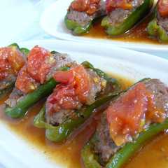 รูปของ 焼肉のタレで簡単♪我が家のピーマン肉詰め