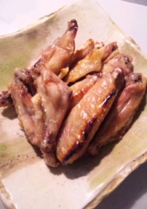 手羽中焼くだけ　～塩麹でもおいしいよ～-レシピのメイン写真
