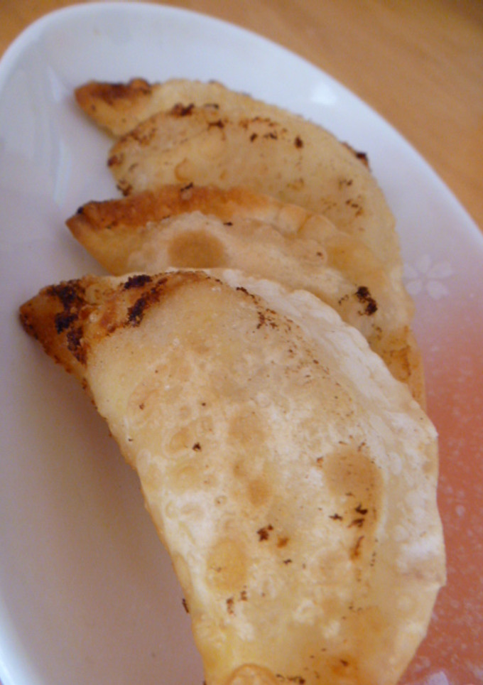 余った餃子の皮で!!簡単スイーツ-レシピのメイン写真