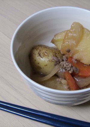 にんにく入りそぼろ肉じゃが（圧力鍋使用）-レシピのメイン写真