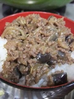 【ナス嫌いでも大丈夫】中華風ナスひき肉丼-レシピのメイン写真