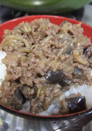 【ナス嫌いでも大丈夫】中華風ナスひき肉丼-レシピのメイン写真