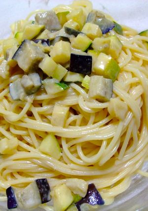 夏野菜の白ゴマソースパスタ-レシピのメイン写真