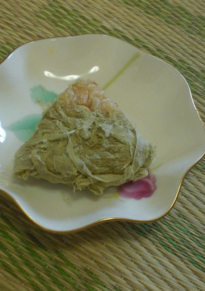 桜海老＆とろろ昆布のおにぎり-レシピのメイン写真