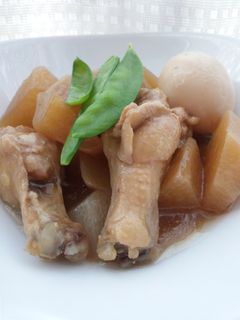 大根と手羽元のこってり煮物♪-レシピのメイン写真