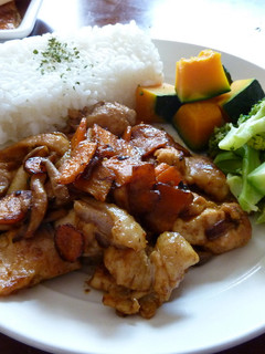 日曜のランチプレート鶏肉カレー炒め-レシピのメイン写真