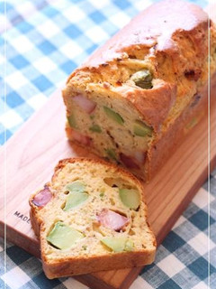アボカドとベーコンとオニオンのケークサレ-レシピのメイン写真