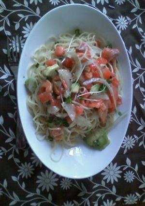 サーモンとアボガドの冷製パスタ-レシピのメイン写真