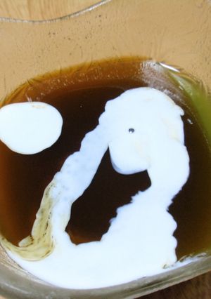 抹茶ゼリー・黒蜜クリームがけ-レシピのメイン写真