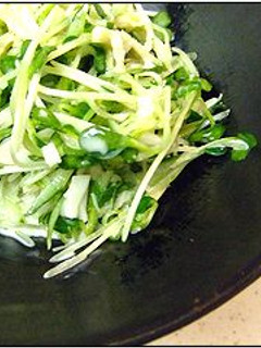 貝割れ大根とホタテのサラダ-レシピのメイン写真