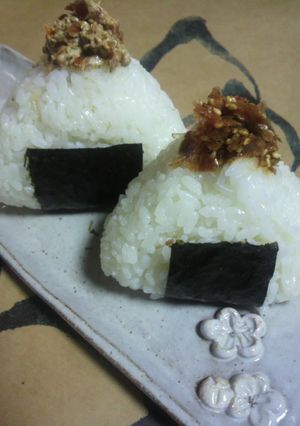 柚子こしょおかかおにぎり♪-レシピのメイン写真