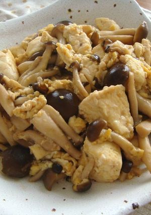 簡単✿うまい✿しめじと豆腐のチャンプルー-レシピのメイン写真