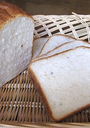 ごはんそのまま食パンに（十六穀米使用）-レシピのメイン写真