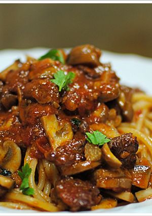サルシッチャとキノコのラグーのパスタ-レシピのメイン写真