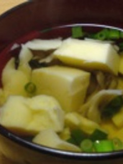 簡単!料亭の味!たまご豆腐でお吸い物-レシピのメイン写真