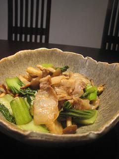 チンゲン菜と豚肉、キノコのオイスター炒め-レシピのメイン写真