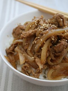 ガッツリ!ぶっかけ豚の生姜焼き丼-レシピのメイン写真