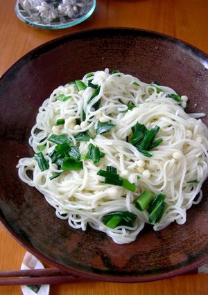 早ウマ☆ニラ塩冷やそうめん☆夏お昼に-レシピのメイン写真