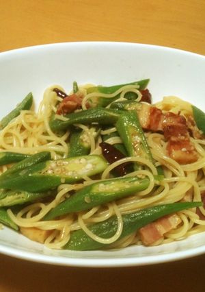 オクラとベーコンのペペロンチーノ-レシピのメイン写真