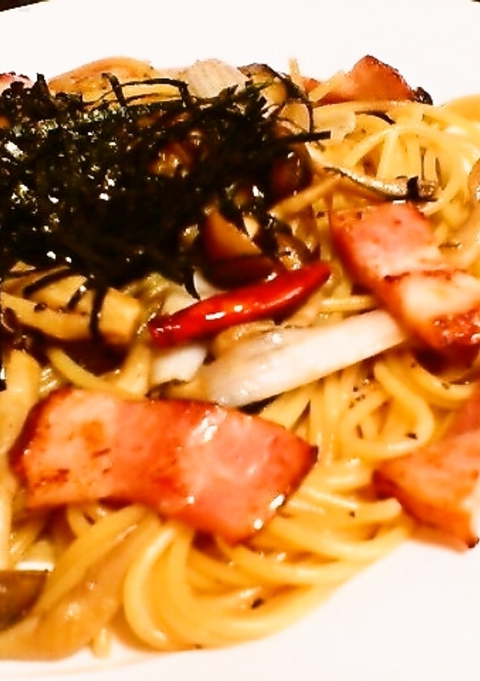きのこと厚切りベーコン短冊葱の和風パスタ-レシピのメイン写真