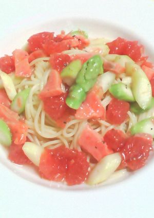サーモンとアスパラの冷製グレフルパスタ-レシピのメイン写真