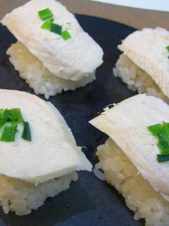 炊飯器鶏のお寿司-レシピのメイン写真