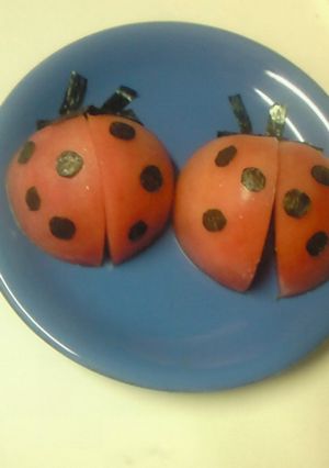 子供喜ぶトマト♪“てんとう虫”-レシピのメイン写真