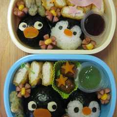 รูปของ ❤キャラ弁❤ピングー&ピンガおにぎり