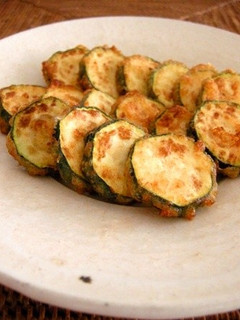 ズッキーニのふんわりチーズ風味天ぷら-レシピのメイン写真