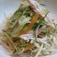 蒸し鷄と刻み奈良漬けの冷菜