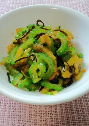 ゴーヤと塩昆布の簡単おひたし♪-レシピのメイン写真
