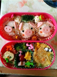 キャラ弁*三匹の子ブタ弁当-レシピのメイン写真