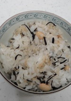 水煮大豆とひじきの炊き込みご飯-レシピのメイン写真