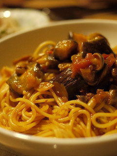 市販トマトソースを割り増し!トマトパスタ-レシピのメイン写真