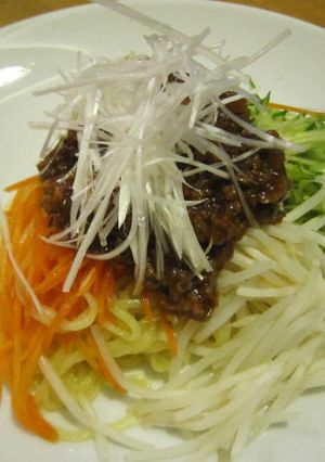 食べるラー油でジャージャー麺-レシピのメイン写真