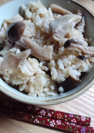 しめじと舞茸の炊き込みご飯-レシピのメイン写真