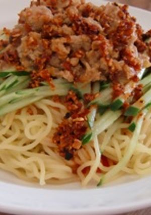 食べるラー油でジャージャー麺-レシピのメイン写真