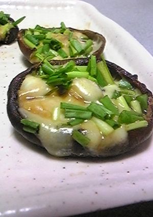 椎茸カップ葱チーズVer-レシピのメイン写真