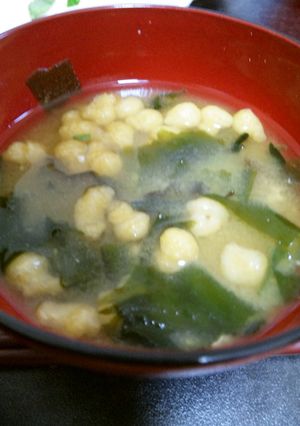 お味噌汁に☆あげ玉トッピング-レシピのメイン写真