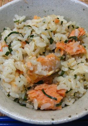 我が家の定番・鮭と大葉の炊き込みご飯-レシピのメイン写真