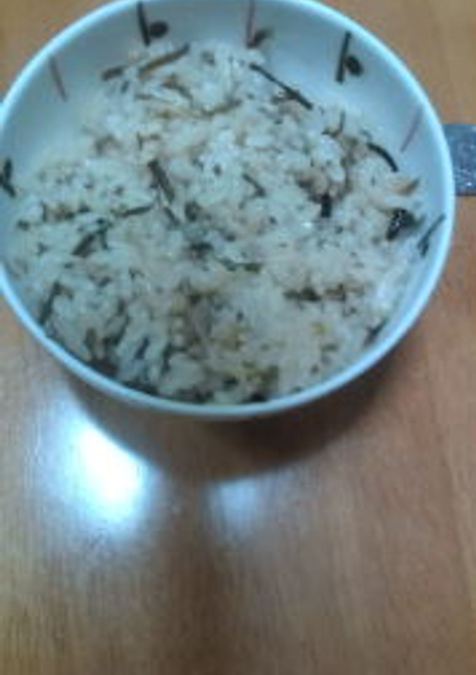 簡単シーチキンと塩昆布の炊き込みご飯-レシピのメイン写真