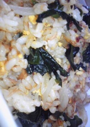 ツナとワカメde和風チャーハン-レシピのメイン写真