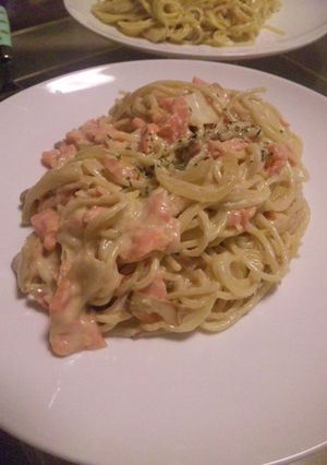 サーモンとエリンギの濃厚クリームパスタ-レシピのメイン写真