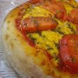耳までふっくら柔モチッ!自慢のピザ生地。