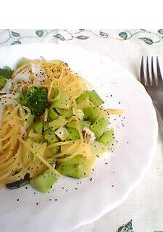 リンゴとブロッコリーのパスタ。-レシピのメイン写真