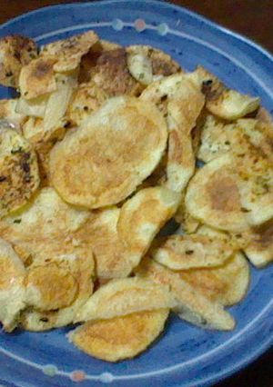 レンジで簡単！素材の味“ポテトチップス”-レシピのメイン写真