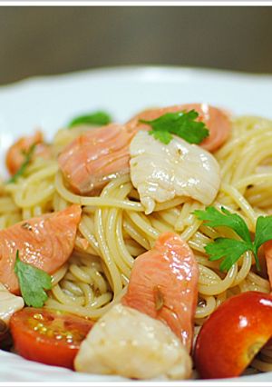 サーモンと帆立、ミニトマトの冷製パスタ-レシピのメイン写真