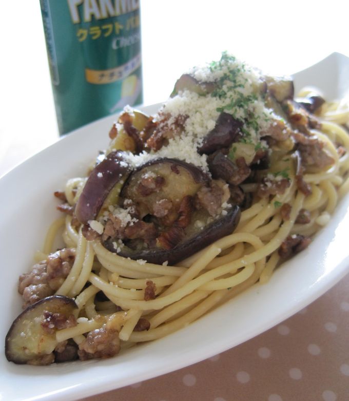 なすと挽き肉のバタポンチーズパスタ-レシピのメイン写真