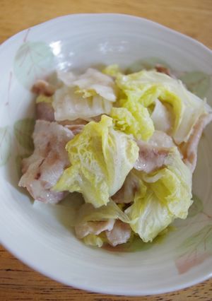 フライパンで簡単！豚バラと白菜の重ね蒸し-レシピのメイン写真